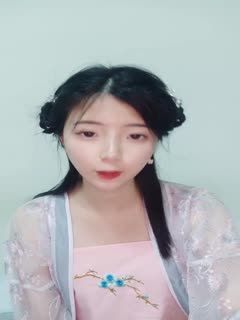 观看Lexi Kartel在这个热门视频中给出POV口交